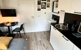 Greenroom Apartment